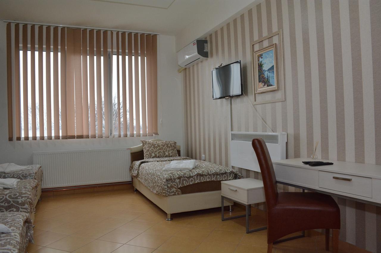 Garni Hotel Saradis Kruševac Zewnętrze zdjęcie